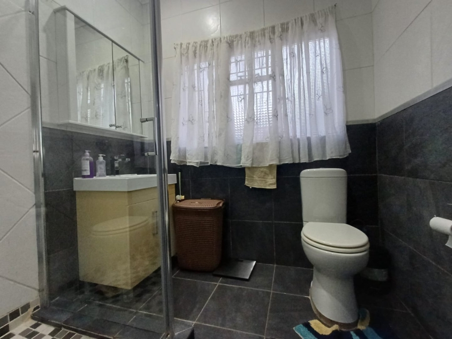 3 Bedroom Property for Sale in Meiringspark Ext 2 North West